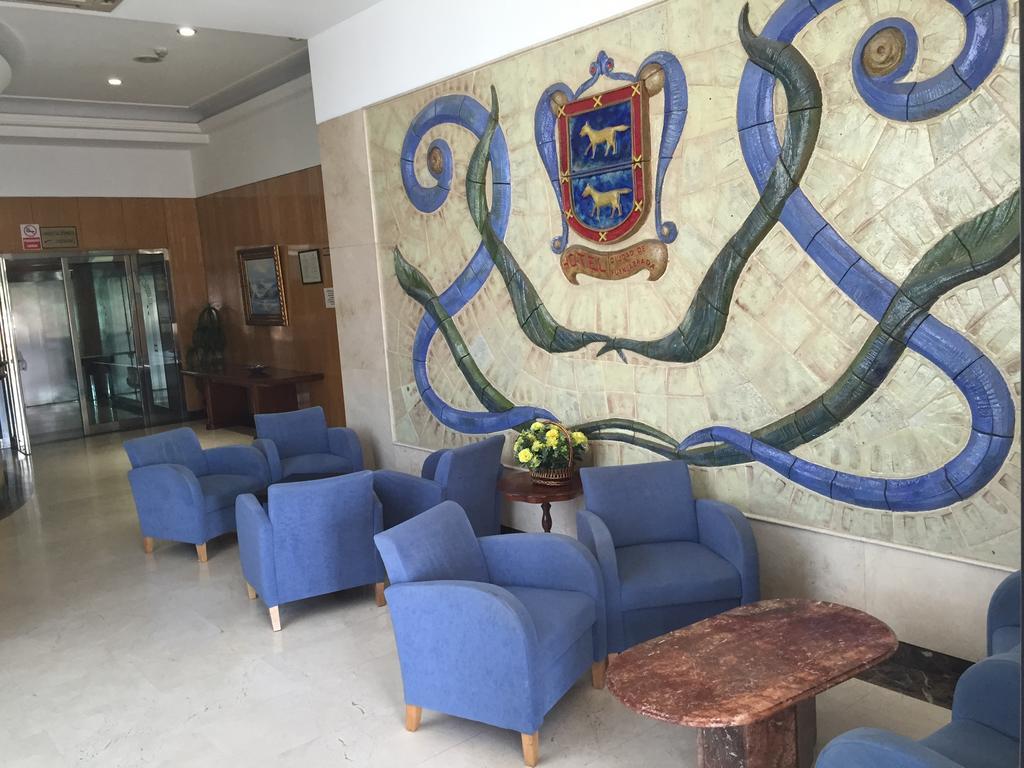 Hotel Ciudad De פואנלבראדה מראה חיצוני תמונה
