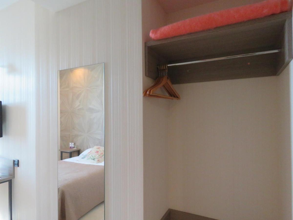 Hotel Ciudad De פואנלבראדה מראה חיצוני תמונה